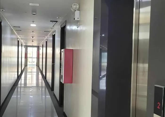 酒店 Fini Homesuites Marilao - Mundo Ng Emerald 马尼拉