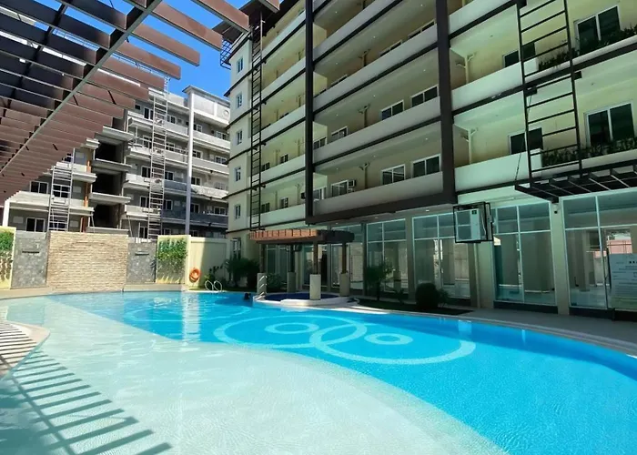 Fini Homesuites Marilao - Mundo Ng Emerald 酒店 5*