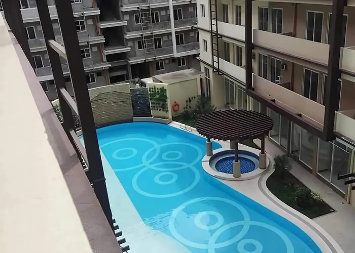 Fini Homesuites Marilao - Mundo Ng Emerald 酒店 5*